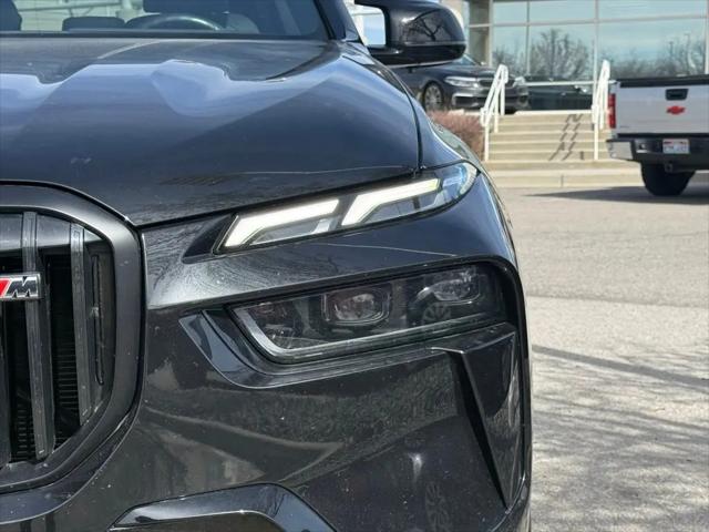 2025 BMW X7 M60i