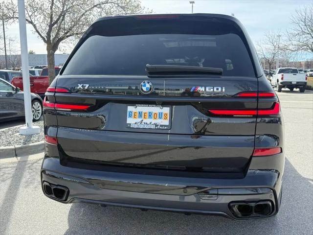 2025 BMW X7 M60i