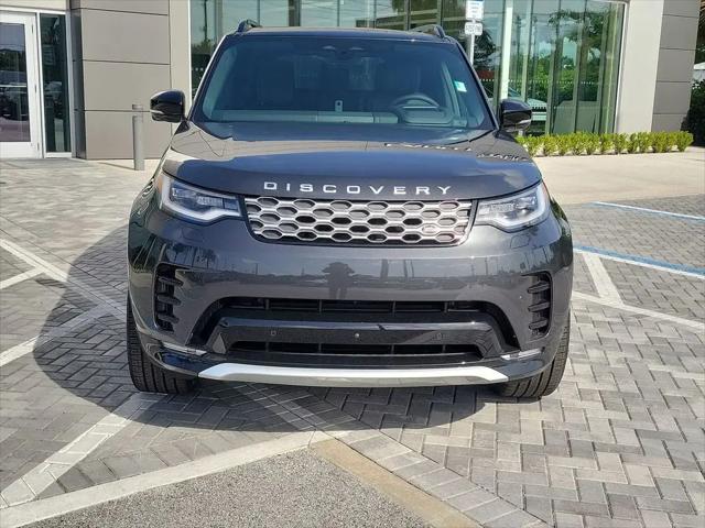 2025 Land Rover Discovery P360 Metropolitan Edition