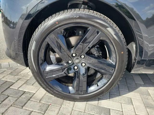 2025 Land Rover Discovery P360 Metropolitan Edition