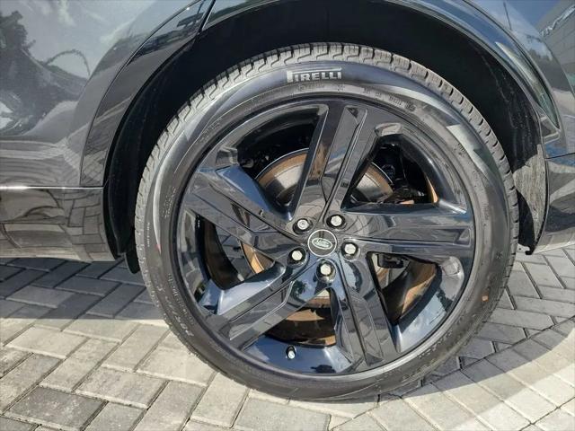 2025 Land Rover Discovery P360 Metropolitan Edition