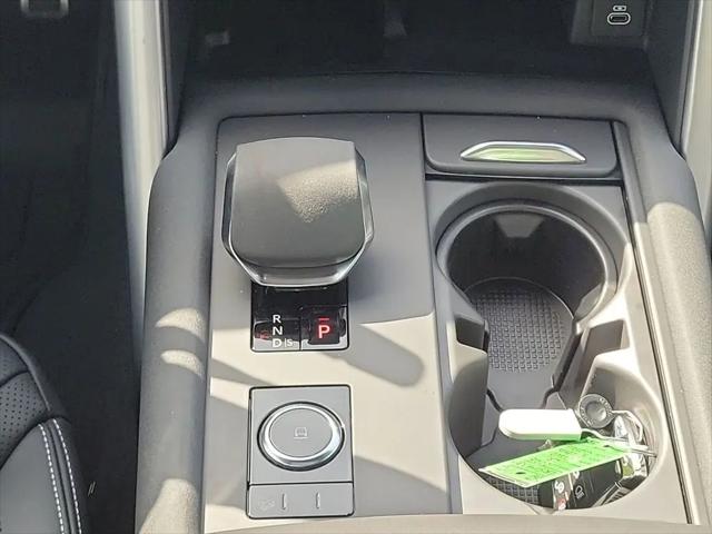 2025 Land Rover Discovery P360 Metropolitan Edition