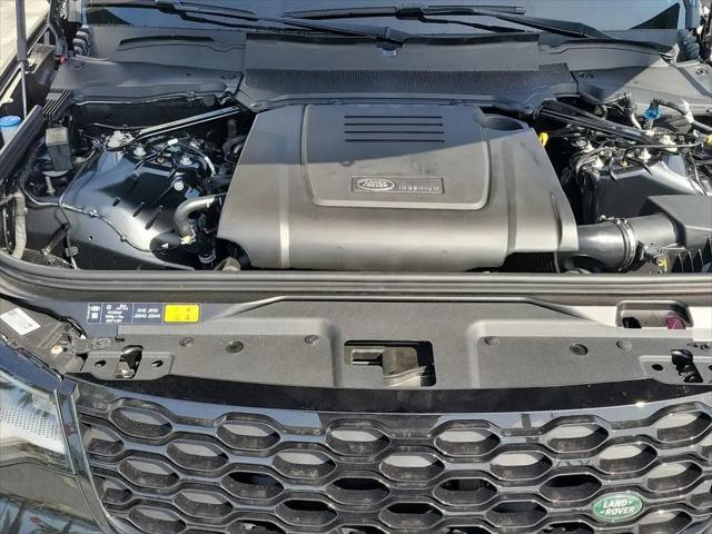 2025 Land Rover Discovery P300 Dynamic SE