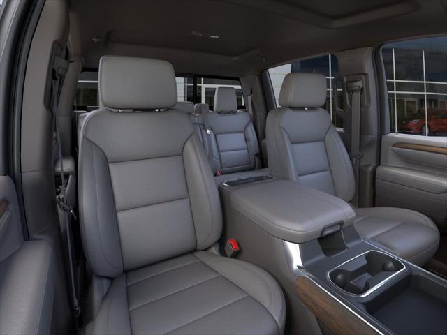 2025 GMC Sierra 2500HD 4WD Crew Cab Standard Bed SLT