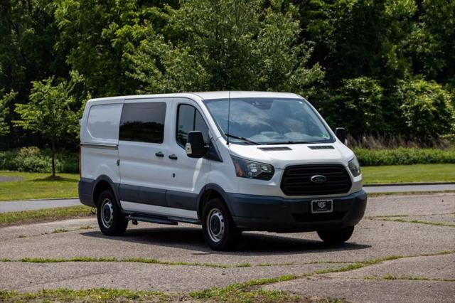 2017 Ford Transit w/Sliding Side Door w/RWB