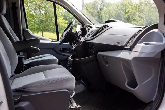 2017 Ford Transit w/Sliding Side Door w/RWB