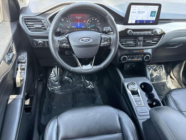 2022 Ford Escape SEL Hybrid