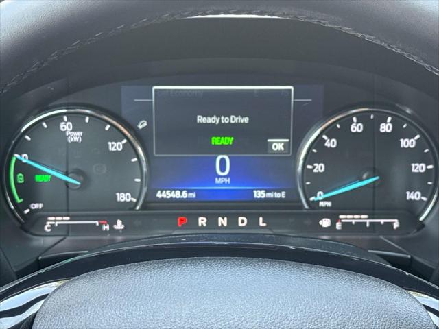 2022 Ford Escape SEL Hybrid