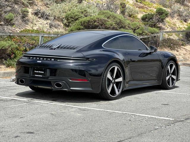 2025 Porsche 911 Carrera