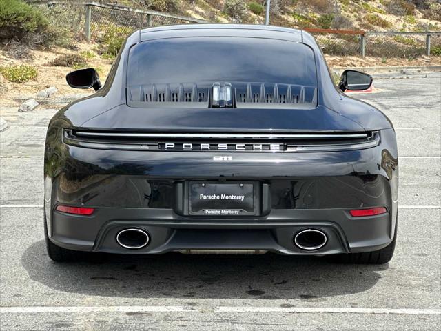 2025 Porsche 911 Carrera
