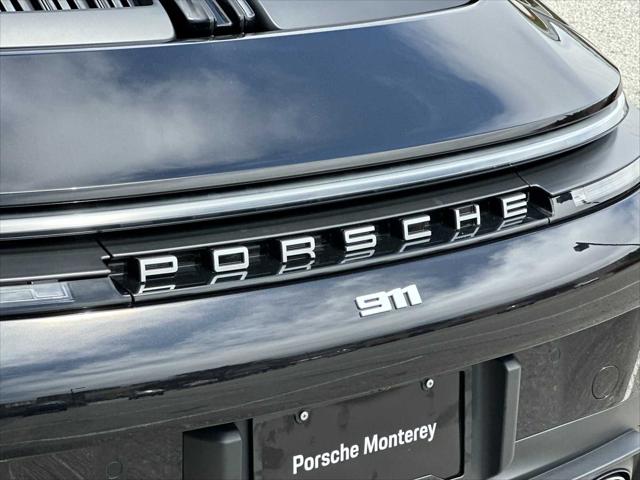 2025 Porsche 911 Carrera