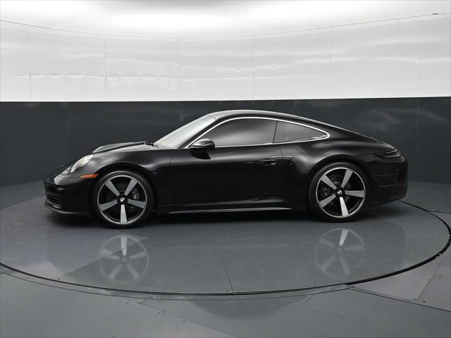 2025 Porsche 911 Carrera