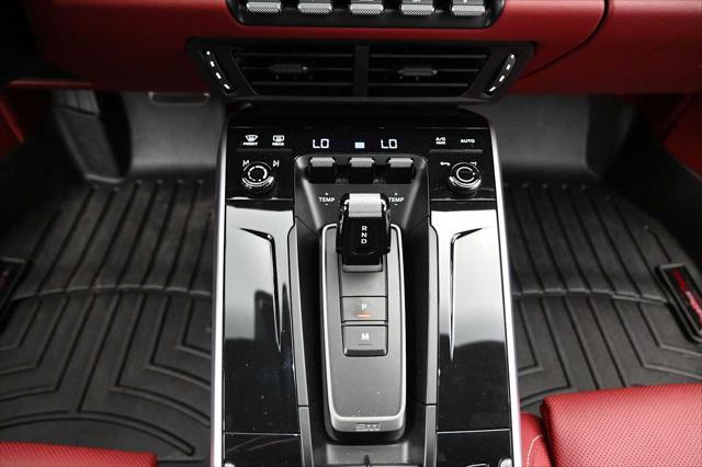 2025 Porsche 911 Carrera