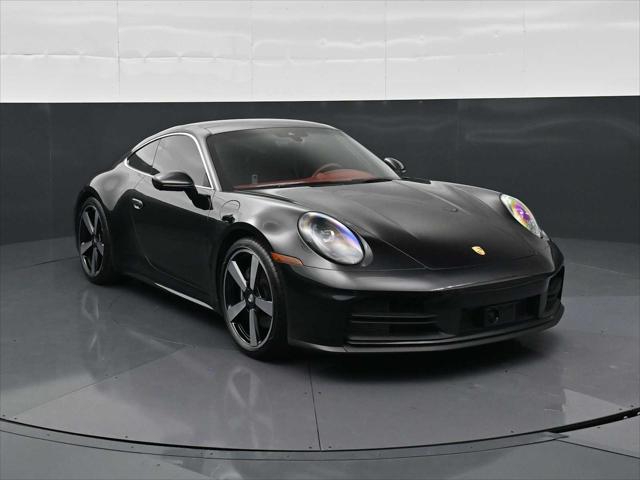 2025 Porsche 911 Carrera