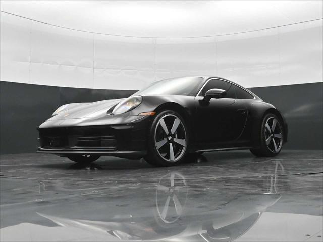 2025 Porsche 911 Carrera