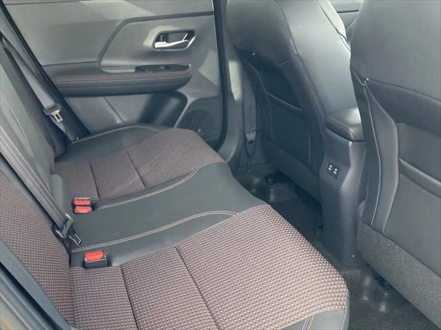 2025 Nissan Kicks SR FWD