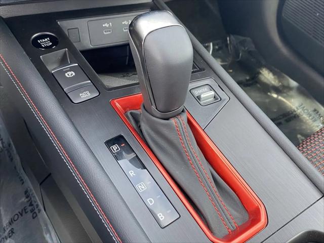 2025 Nissan Kicks SR FWD