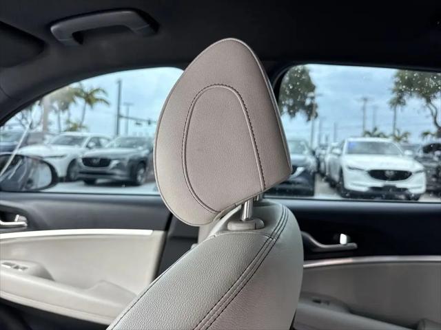 2024 Genesis G70 2.5T AWD