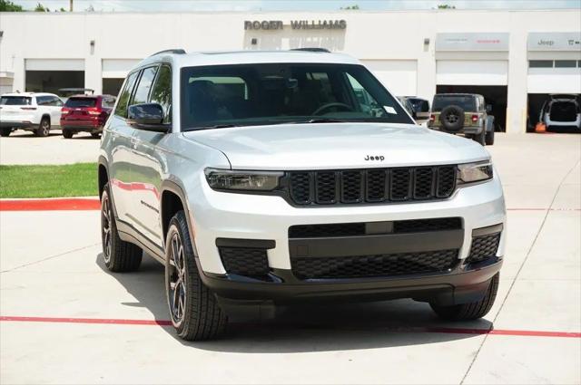 2025 Jeep Grand Cherokee L Altitude X 4x4