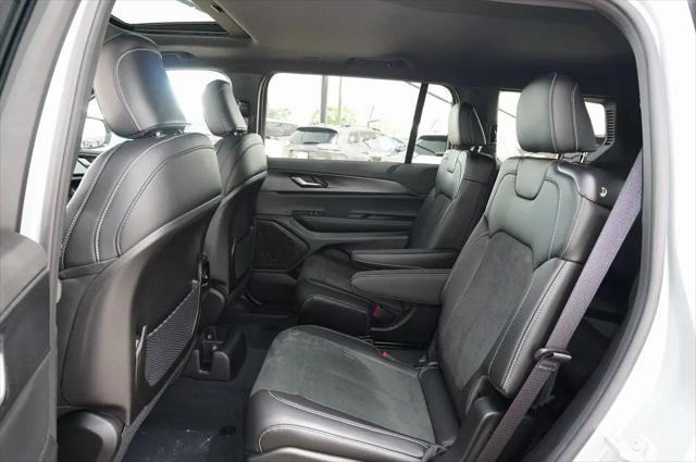 2025 Jeep Grand Cherokee L Altitude X 4x4