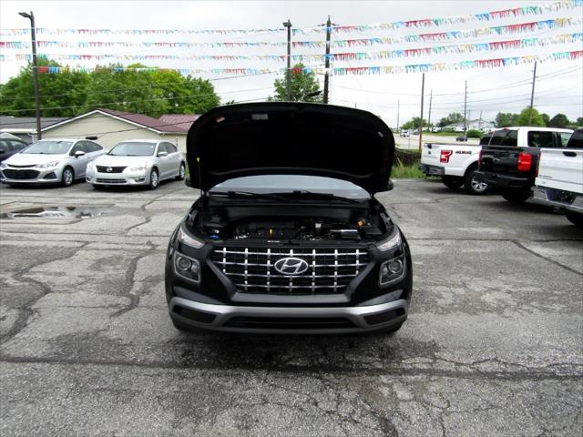 2022 Hyundai Venue SEL