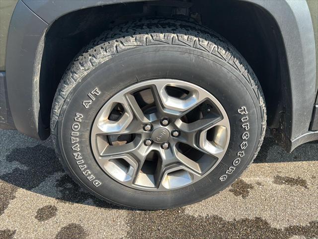 Used 2019 Jeep Cherokee For Sale in Jackson, MI
