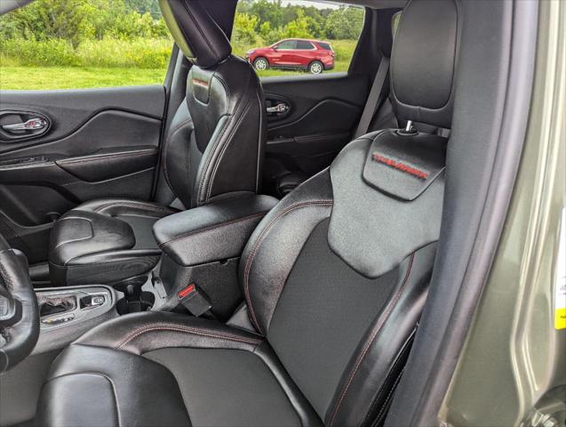 Used 2019 Jeep Cherokee For Sale in Jackson, MI