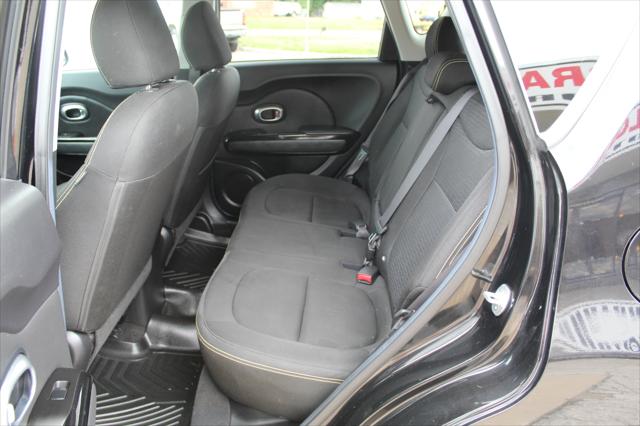 2015 Kia Soul +