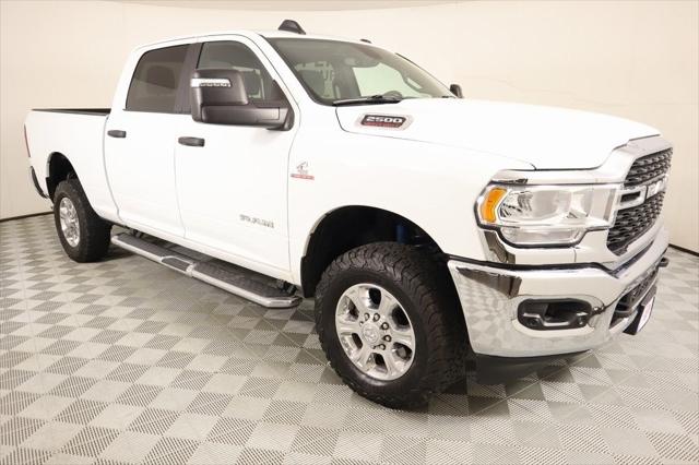 2024 RAM 2500 Big Horn Crew Cab 4x4 64 Box