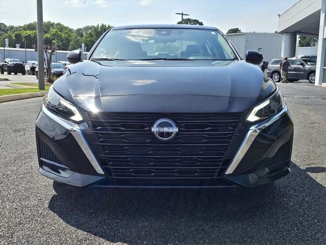 2023 Nissan Altima SL FWD