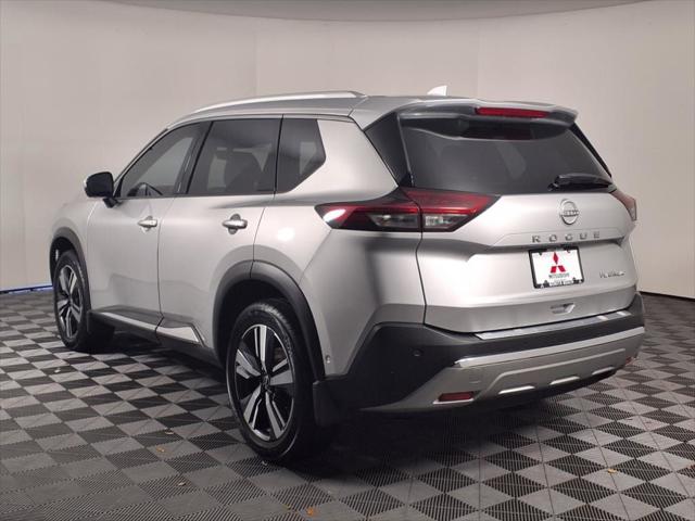 2023 Nissan Rogue Platinum FWD
