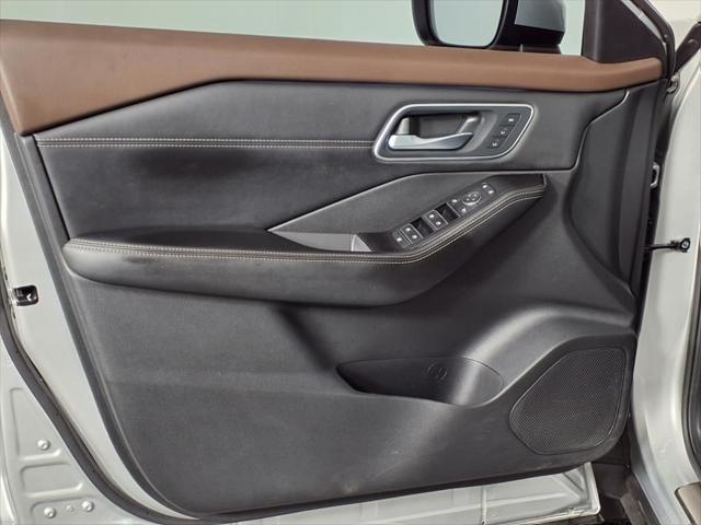 2023 Nissan Rogue Platinum FWD
