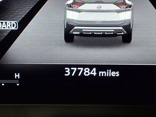 2023 Nissan Rogue Platinum FWD