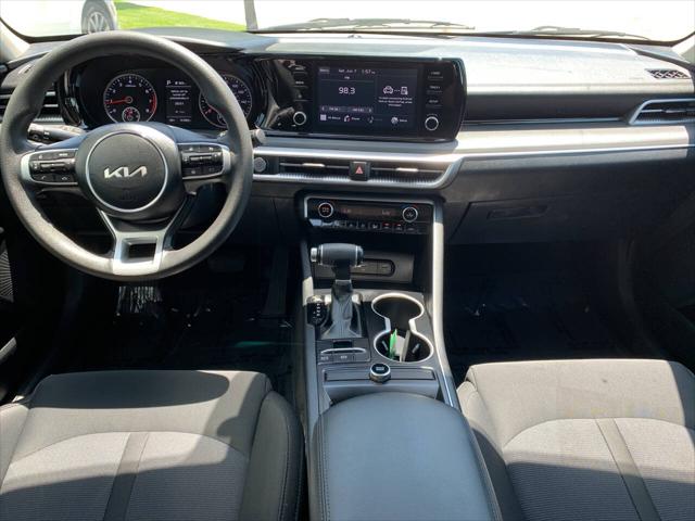 2023 Kia K5 LXS