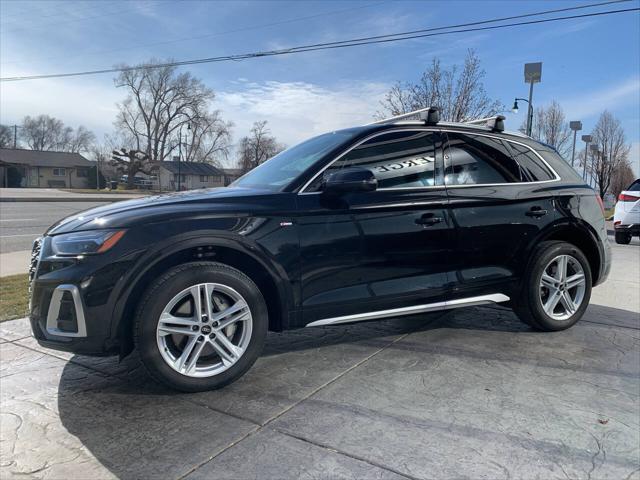 2022 Audi Q5 Premium 55 TFSI e S line quattro S tronic