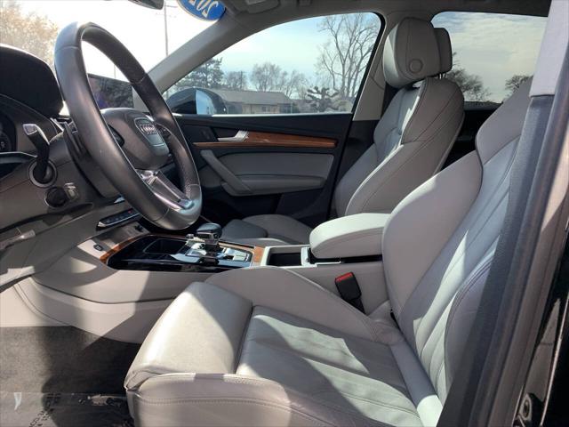 2022 Audi Q5 Premium 55 TFSI e S line quattro S tronic