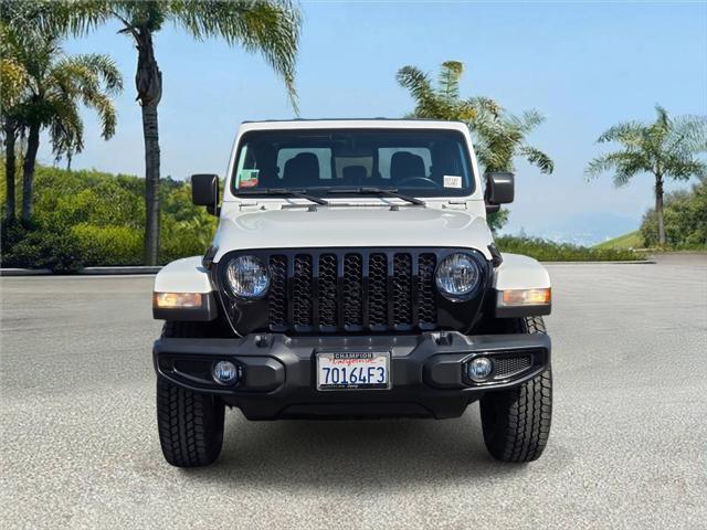 2021 Jeep Gladiator Willys 4x4