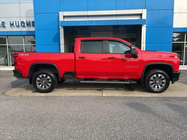 2023 Chevrolet Silverado 2500HD 4WD Crew Cab Standard Bed Custom
