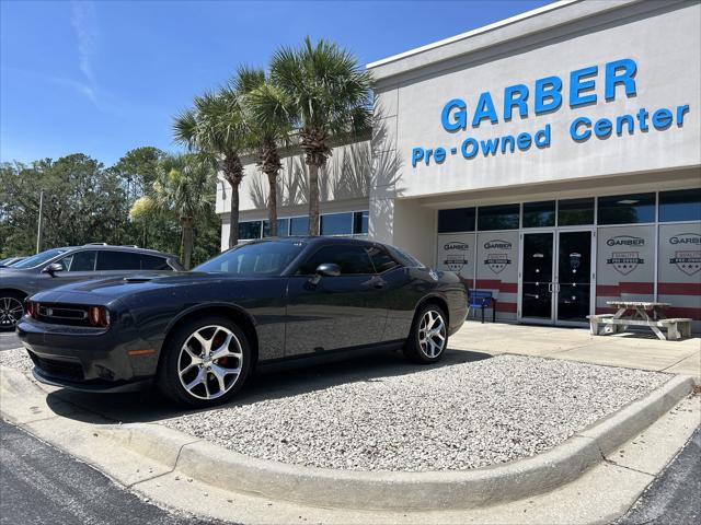 2016 Dodge Challenger SXT Plus