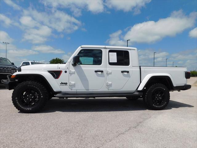 2024 Jeep Gladiator Jeep Beach