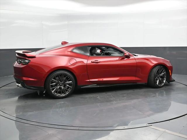2021 Chevrolet Camaro RWD Coupe ZL1