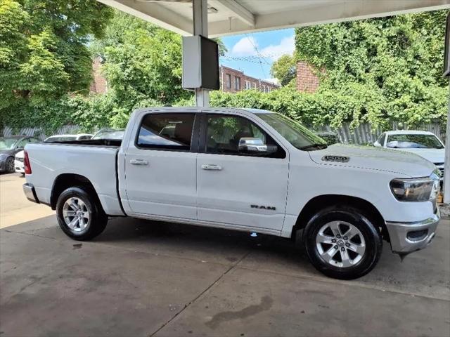 2024 Ram 1500 Laramie Crew Cab 4x2 5'7" Box