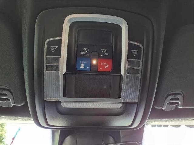 2024 Ram 1500 Laramie Crew Cab 4x2 5'7" Box
