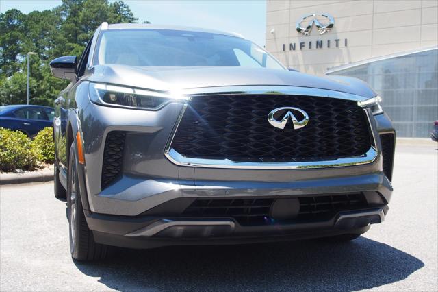 2022 INFINITI QX60 LUXE