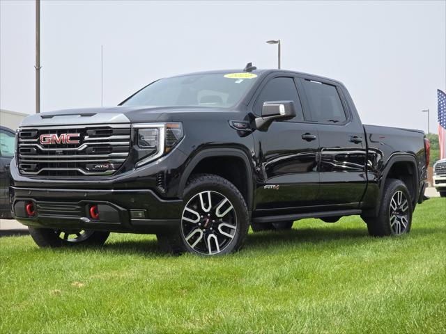 2022 GMC Sierra 1500 4WD Crew Cab Short Box AT4