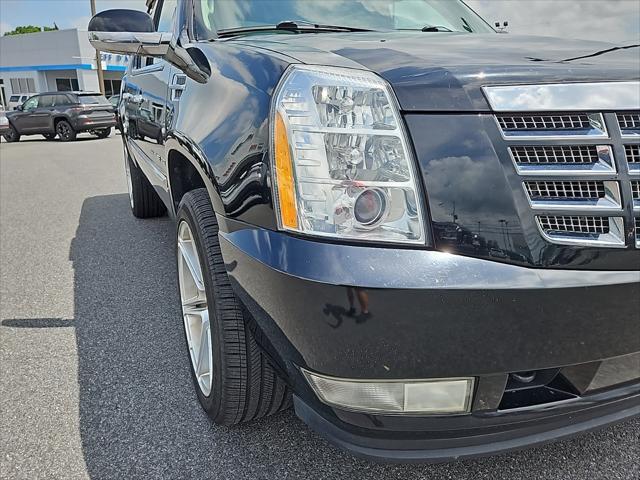 2011 Cadillac Escalade EXT Premium