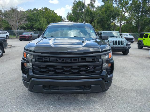2023 Chevrolet Silverado 1500 2WD Crew Cab Short Bed Custom