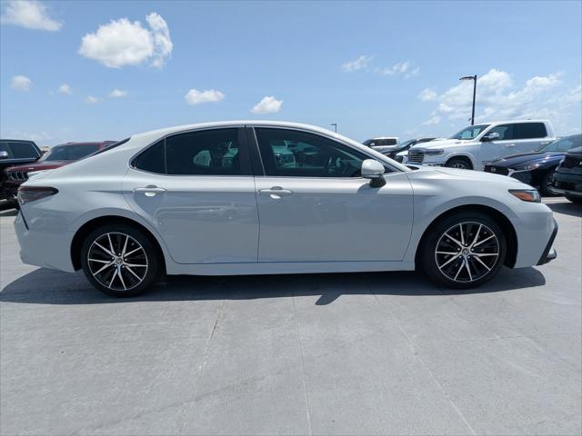 2023 Toyota Camry SE Nightshade Edition