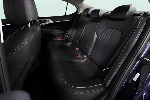 2026 Genesis G70 2.5T RWD Prestige