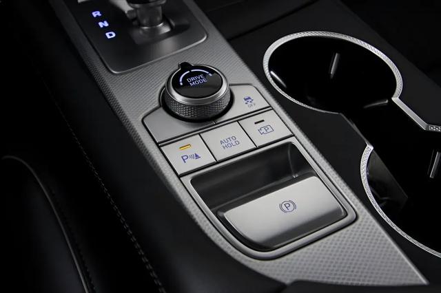 2026 Genesis G70 2.5T RWD Prestige